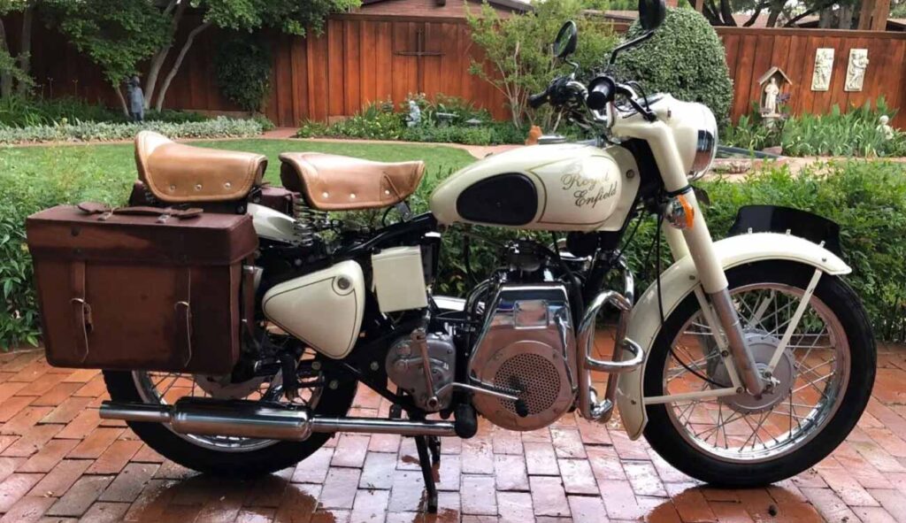 Royal Enfield Taurus: 80KMPL Mileage & a Legendary Ride