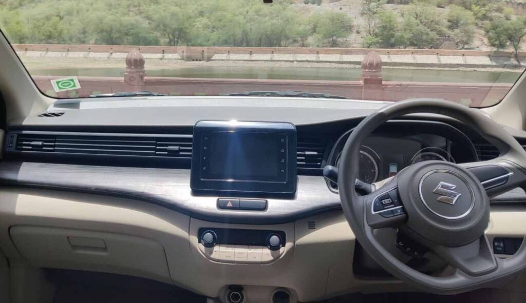 2025 Maruti Suzuki Ertiga Dashboard and features