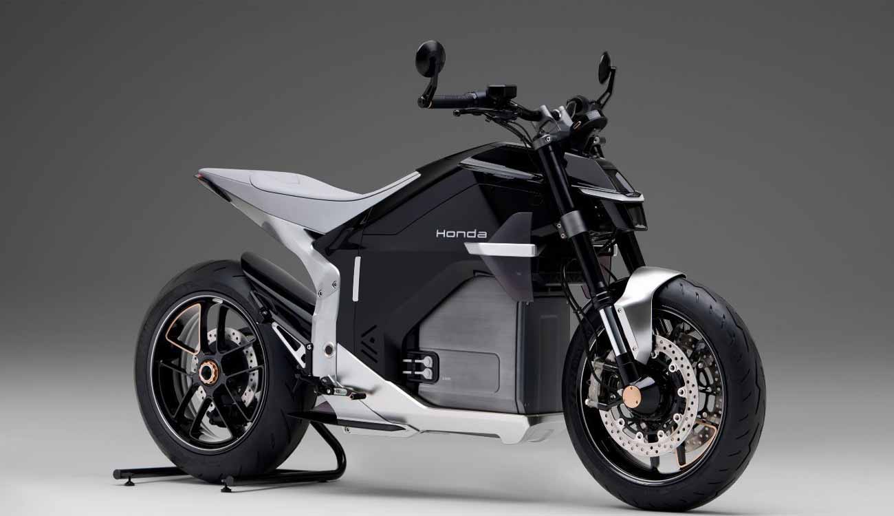 Honda’s New Electric Motorcycle: 50 BHP, Fast Charging & 500cc Rival