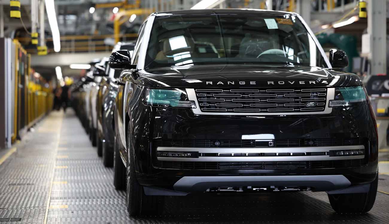 Jaguar Land Rover Resumes Production