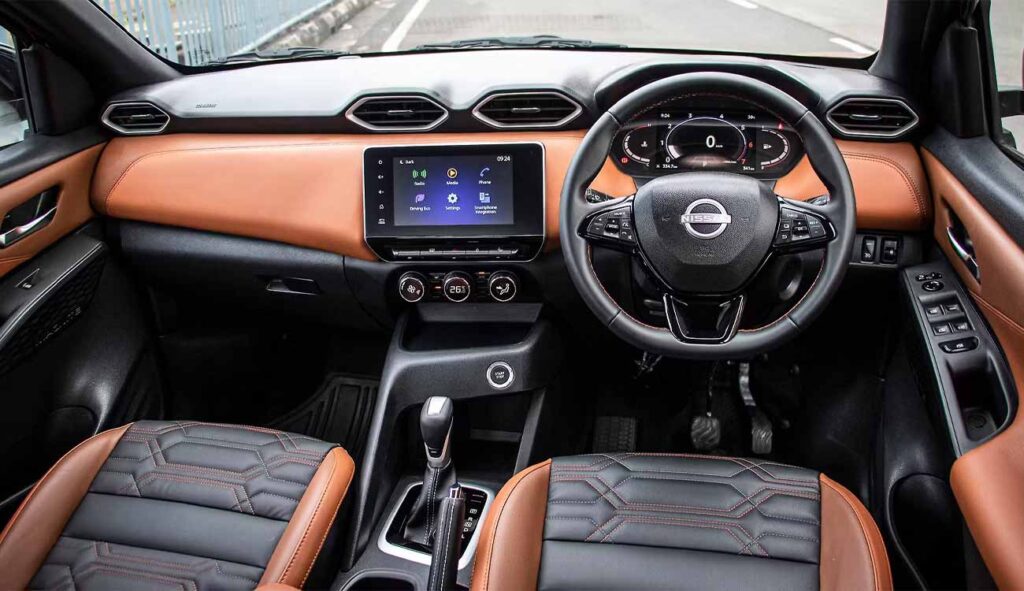 Nissan Magnite AMT CNG cabin