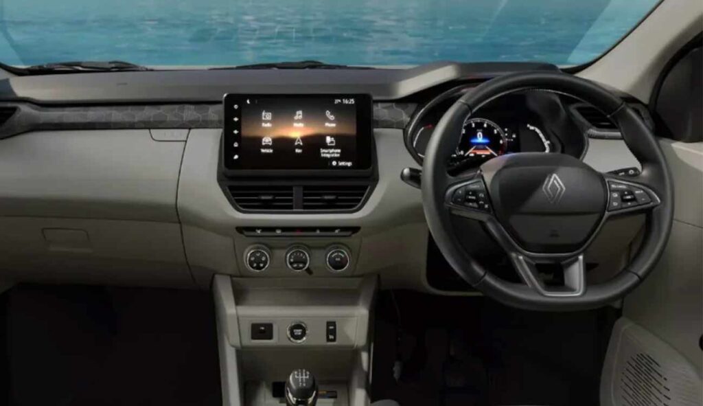 renault triber facelift cabin