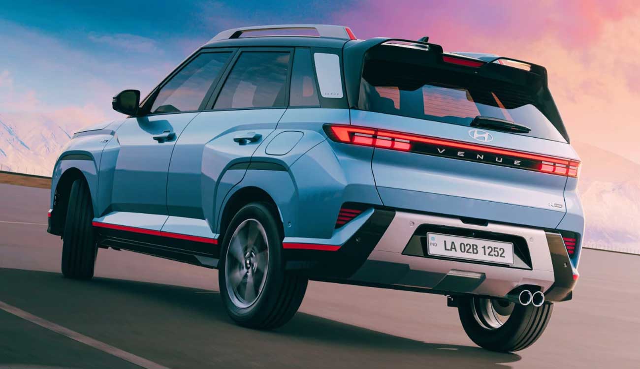 2025 Hyundai Venue Launched: New Design, Tech & Prices in India