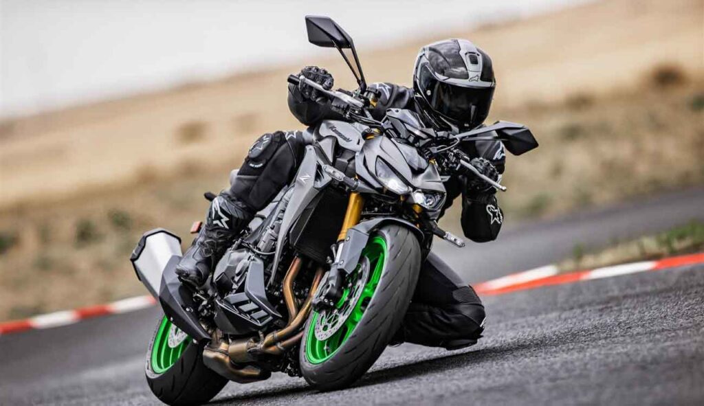 2026 kawasaki z1100 riding experience