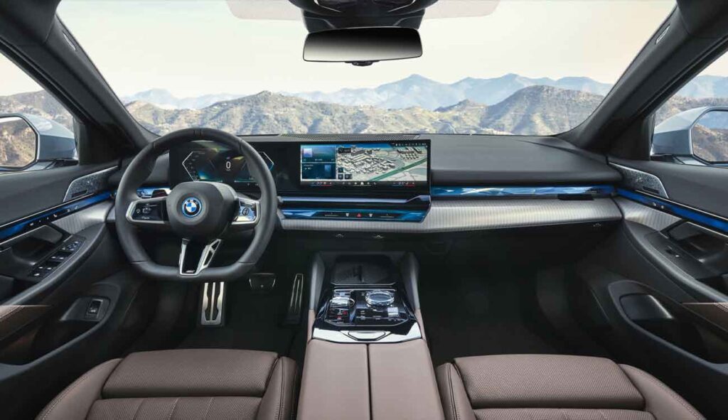 BMW i5 LWB cabin