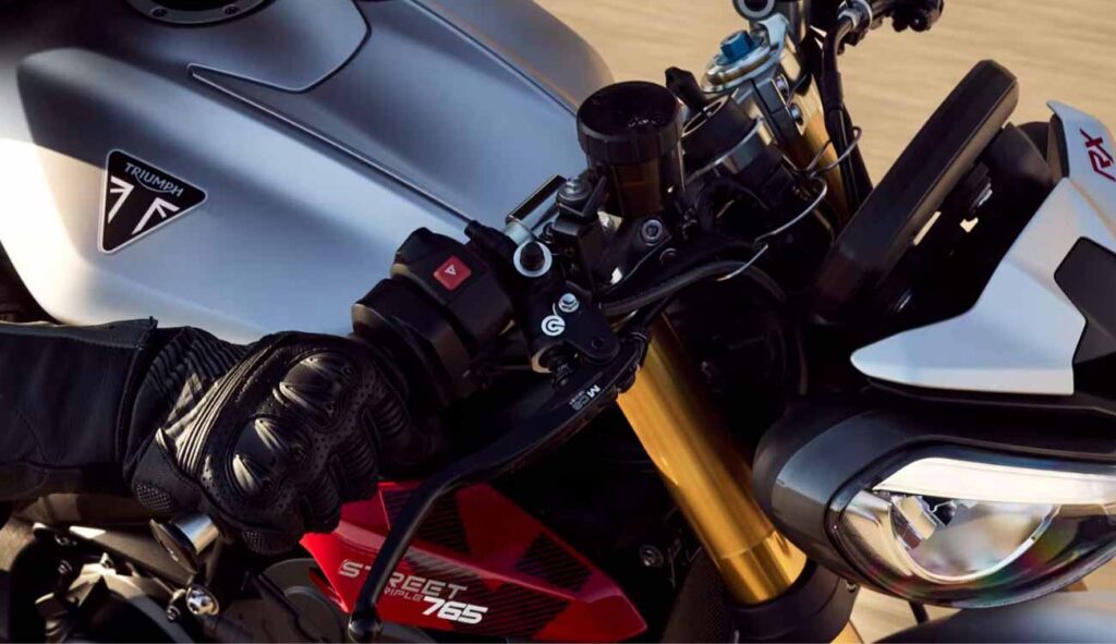 Street Triple 765 RX and Moto2 Design